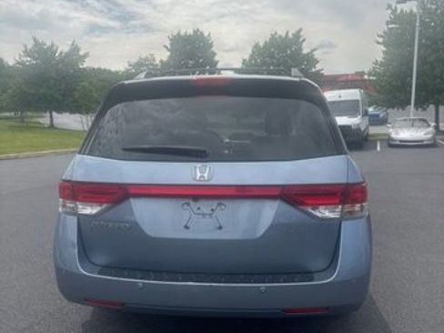 Used 2014 Honda Odyssey Touring image 3