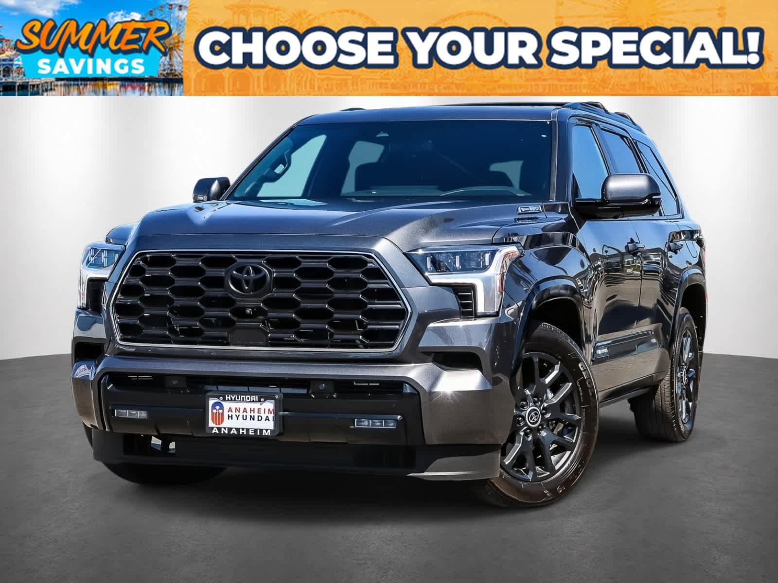 Used 2024 Toyota Sequoia Platinum AWD/4WD image 1