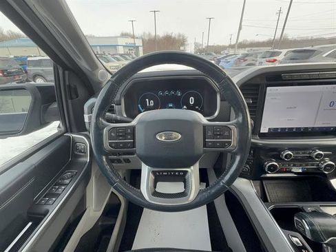 Used 2022 Ford F150 Limited image 16