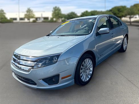 Used 2011 Ford Fusion Hybrid w/ 502A Rapid Spec Order Code image 3
