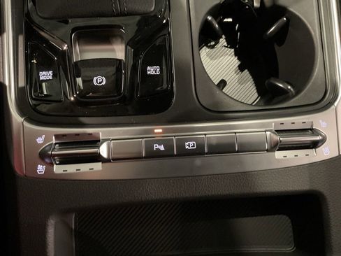 New 2026 Kia Carnival SX FWD image 12