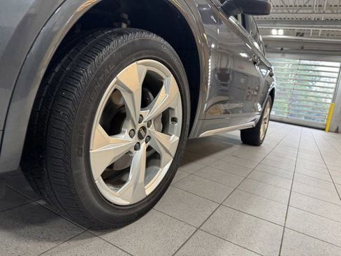 Used 2023 Audi Q5 2.0T Premium Plus AWD/4WD image 10