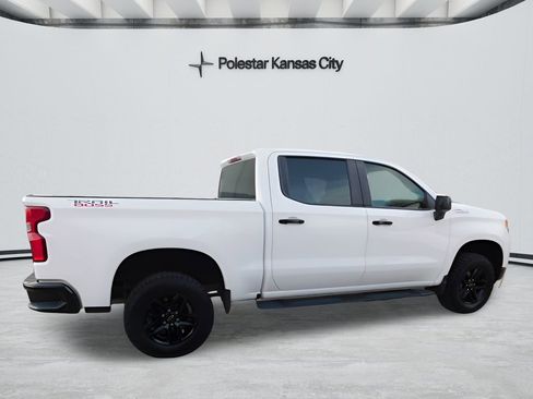 Used 2024 Chevrolet Silverado 1500 LT Trail Boss w/ Protection Package AWD/4WD image 4