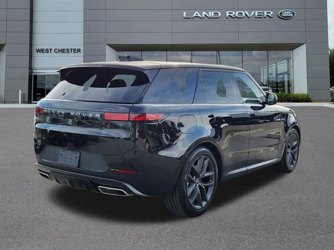 Certified 2025 Land Rover Range Rover Sport SE image 4