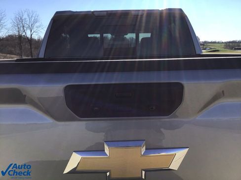 Used 2025 Chevrolet Silverado 1500 LT image 5