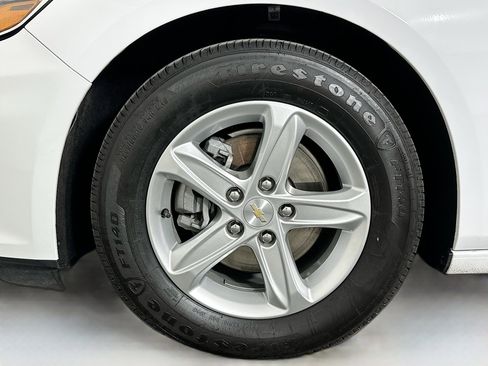 Used 2024 Chevrolet Malibu LS image 11