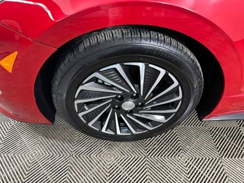 Used 2021 Hyundai Sonata Limited image 10