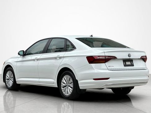 Used 2019 Volkswagen Jetta S w/ Driver Assistance Package FWD image 3