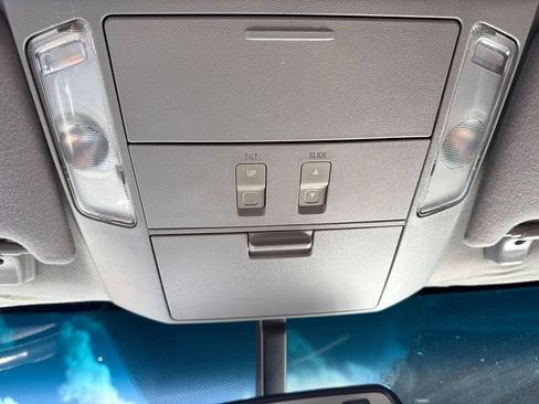 Used 2013 Toyota Tundra Platinum AWD/4WD image 35