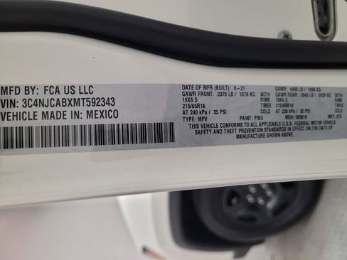 Used 2021 Jeep Compass Sport image 33