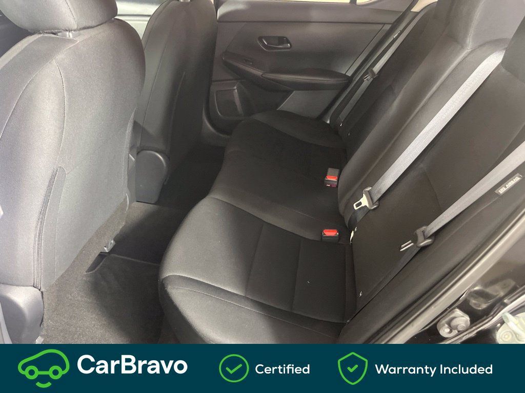 Used 2024 Nissan Sentra S FWD image 16