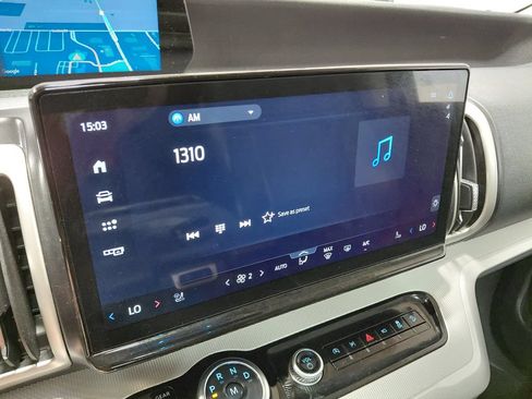 Certified 2025 Ford Expedition Active AWD/4WD image 36