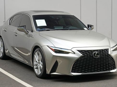 Used 2021 Lexus IS 300 w/ Comfort Package RWD image 54