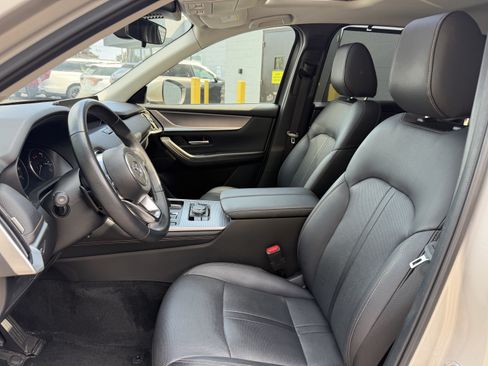 Certified 2024 MAZDA CX-90 3.3 Turbo w/ Preferred Plus AWD/4WD image 10