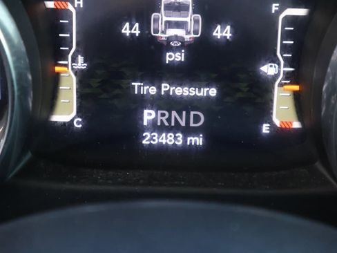 Used 2023 Jeep Wrangler Unlimited Rubicon w/ Cold Weather Group image 30