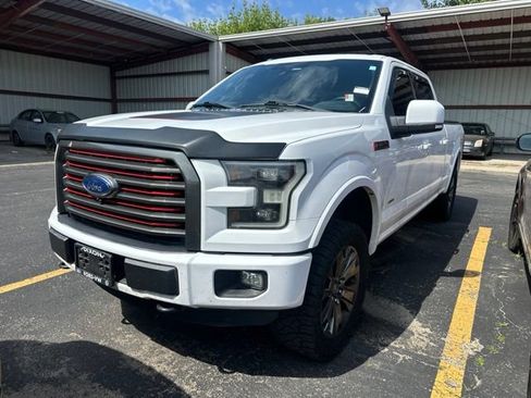 Used 2016 Ford F150 Lariat w/ Equipment Group 502A Luxury AWD/4WD image 13