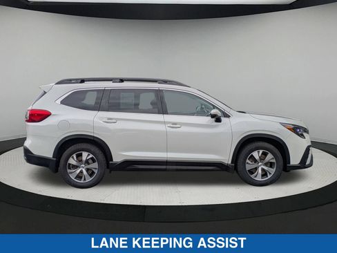 Certified 2023 Subaru Ascent Premium w/ Convenience Package AWD/4WD image 2