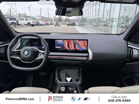 Used 2025 BMW X3 xDrive30i w/ Premium Package image 2