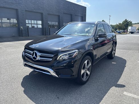 Used 2019 Mercedes-Benz GLC 300 4MATIC image 14