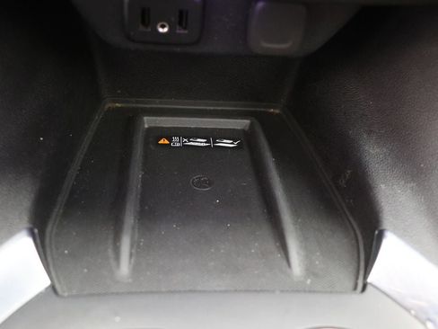 Used 2018 Chevrolet Traverse High Country image 29