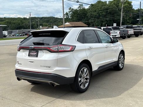 Used 2017 Ford Edge Titanium w/ Equipment Group 301A AWD/4WD image 18