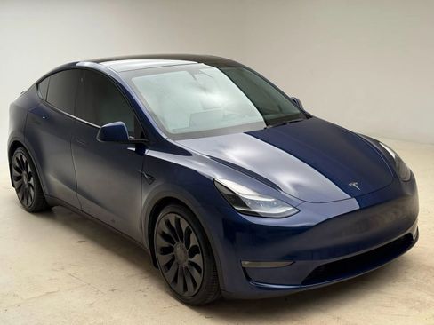 Used 2021 Tesla Model Y Performance image 1