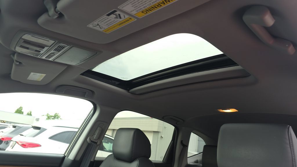 Used 2020 Honda CR-V Touring image 24