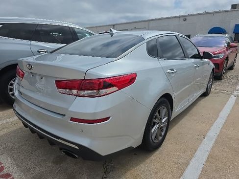 Used 2020 Kia Optima LX FWD image 5