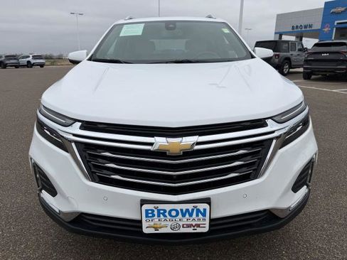 Used 2024 Chevrolet Equinox Premier image 3