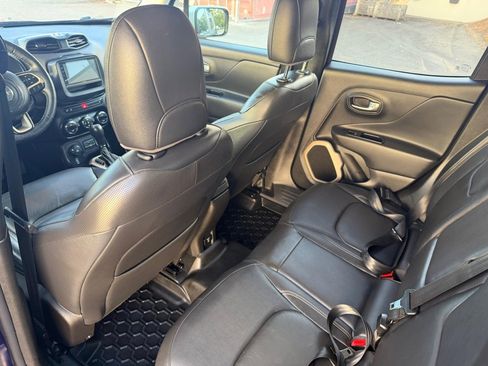 Used 2016 Jeep Renegade Limited AWD/4WD image 17
