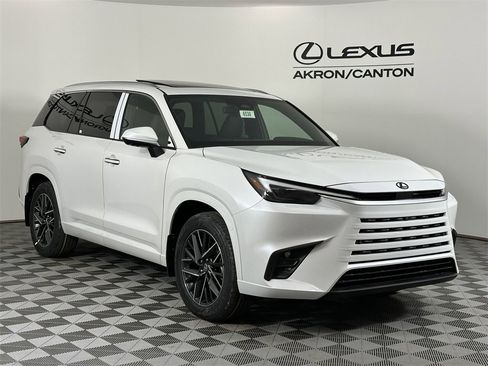New 2026 Lexus TX 350 AWD image 2