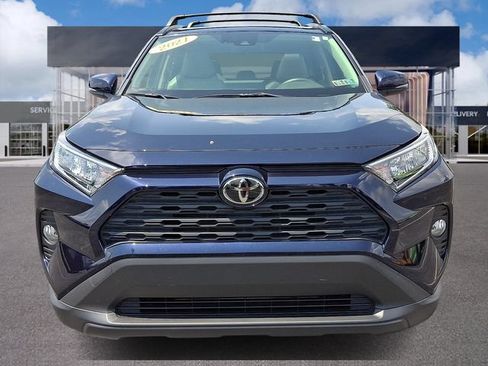 Used 2021 Toyota RAV4 XLE Premium AWD/4WD image 2