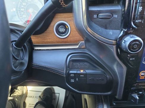 Used 2020 RAM 2500 Limited AWD/4WD image 25