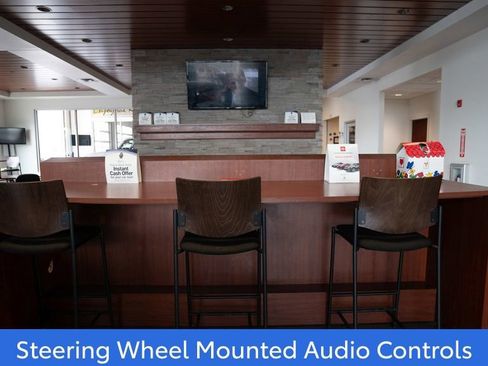 Used 2022 Jeep Grand Cherokee Laredo X image 36