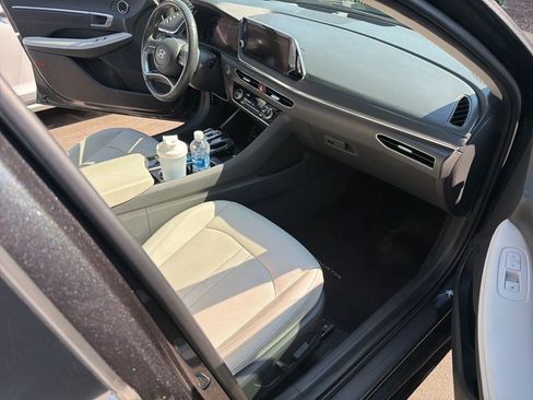 Used 2023 Hyundai Sonata Limited image 10