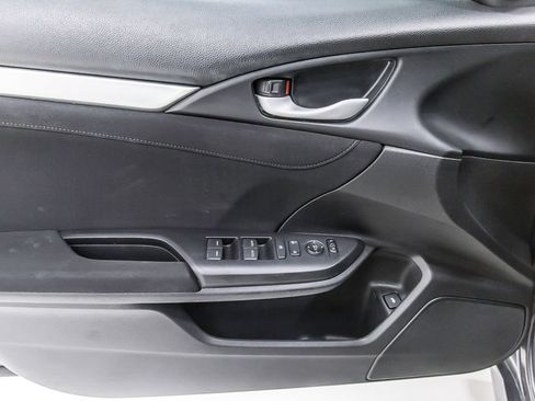 Used 2018 Honda Civic EX image 24