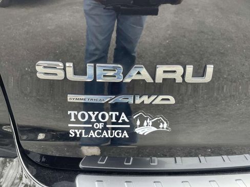 Used 2024 Subaru Ascent Limited image 9