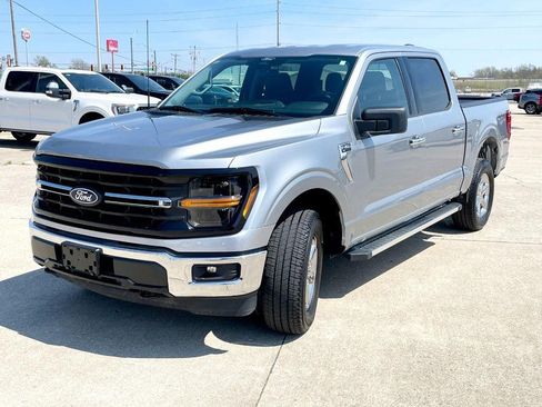Used 2025 Ford F150 XLT w/ Equipment Group 301A Standard AWD/4WD image 7