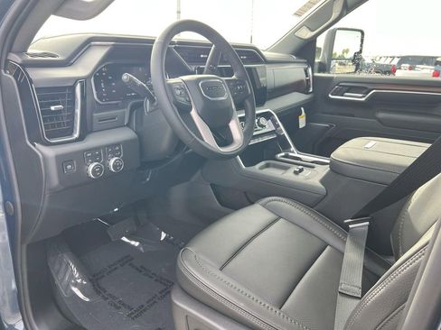 New 2026 GMC Sierra 3500 Denali image 9