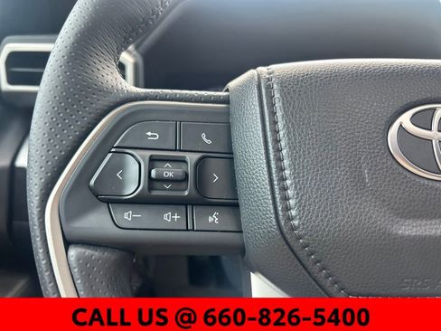 Used 2026 Toyota 4Runner TRD Off-Road Premium AWD/4WD image 21