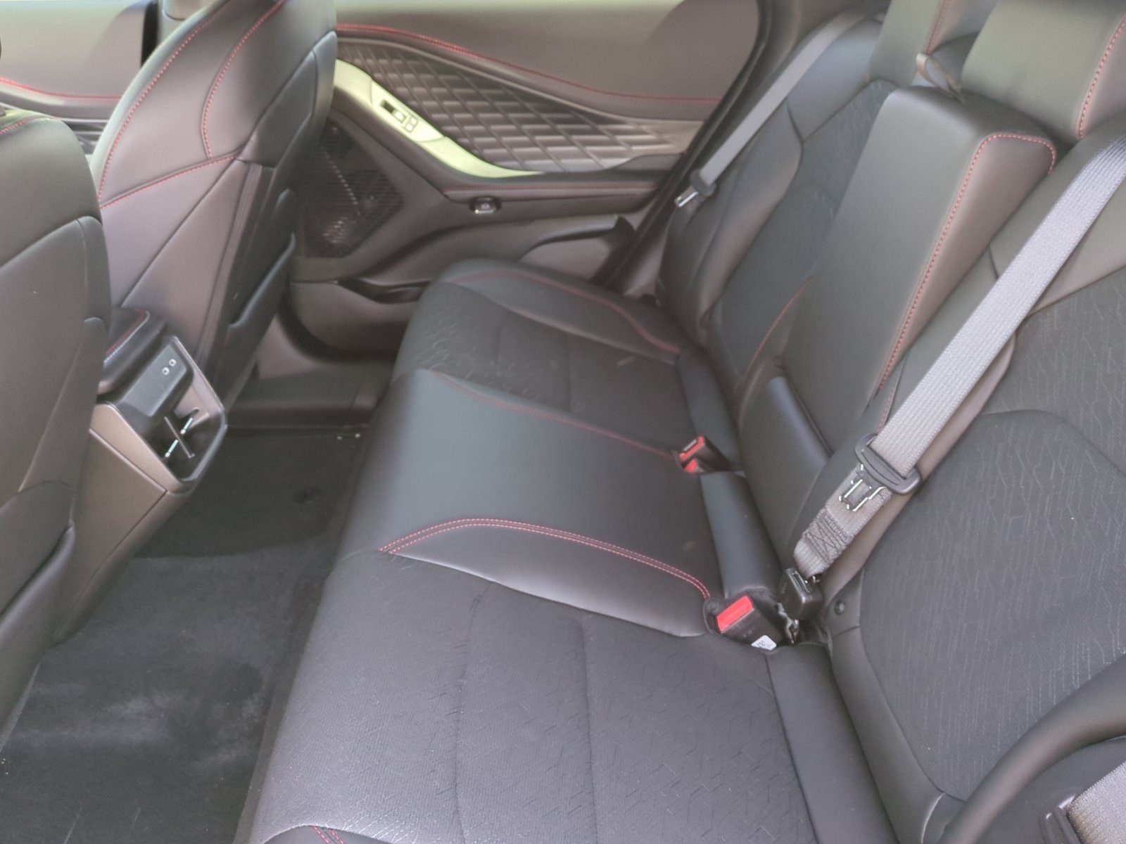 New 2026 Dodge Charger R/T w/ Driver Convenience Group AWD/4WD image 17