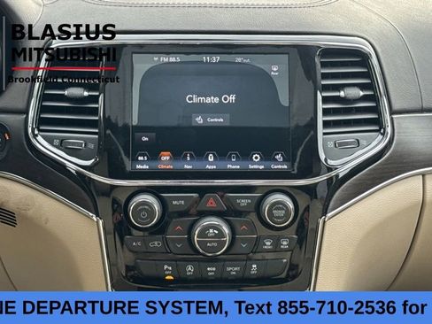 Used 2020 Jeep Grand Cherokee Overland image 18