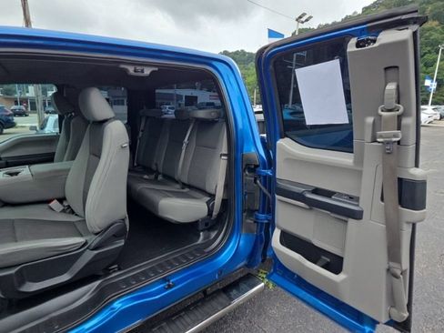 Used 2015 Ford F150 XL w/ Equipment Group 101A Mid AWD/4WD image 19