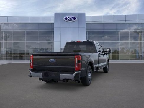 New 2026 Ford F350 Lariat RWD image 8