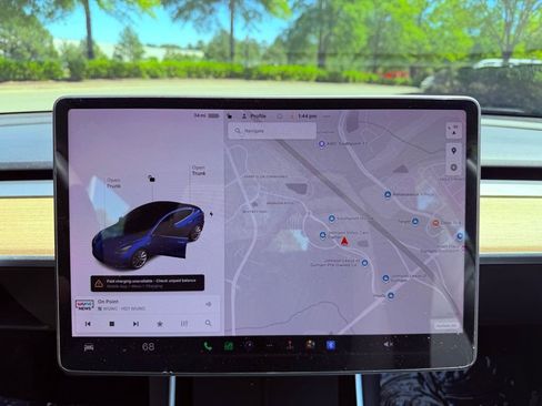 Used 2020 Tesla Model 3 Long Range AWD/4WD image 18