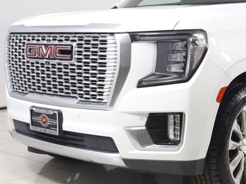Used 2021 GMC Yukon XL Denali w/ Advanced Technology Package image 60