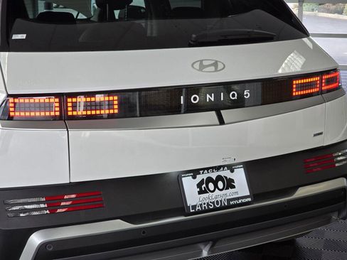 New 2026 Hyundai Ioniq 5 SEL image 14