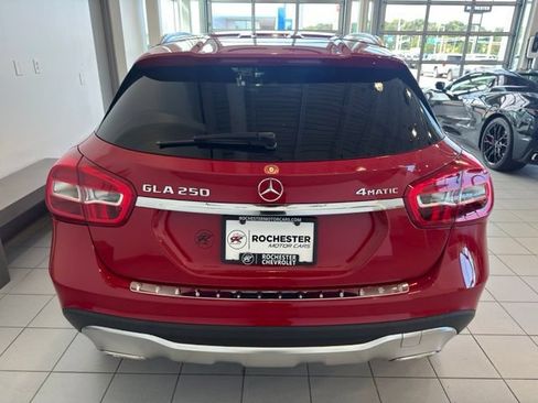Used 2019 Mercedes-Benz GLA 250 4MATIC image 47