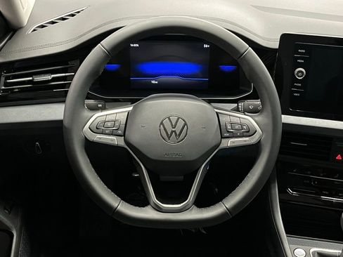 New 2026 Volkswagen Jetta SE image 7