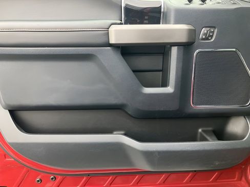 Used 2022 Ford F350 Platinum w/ Tremor Off-Road Package image 21